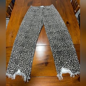 Special A Womens Animal Print Cheetah Leopard Raw Hem Barrel Denim Jeans Size Sm